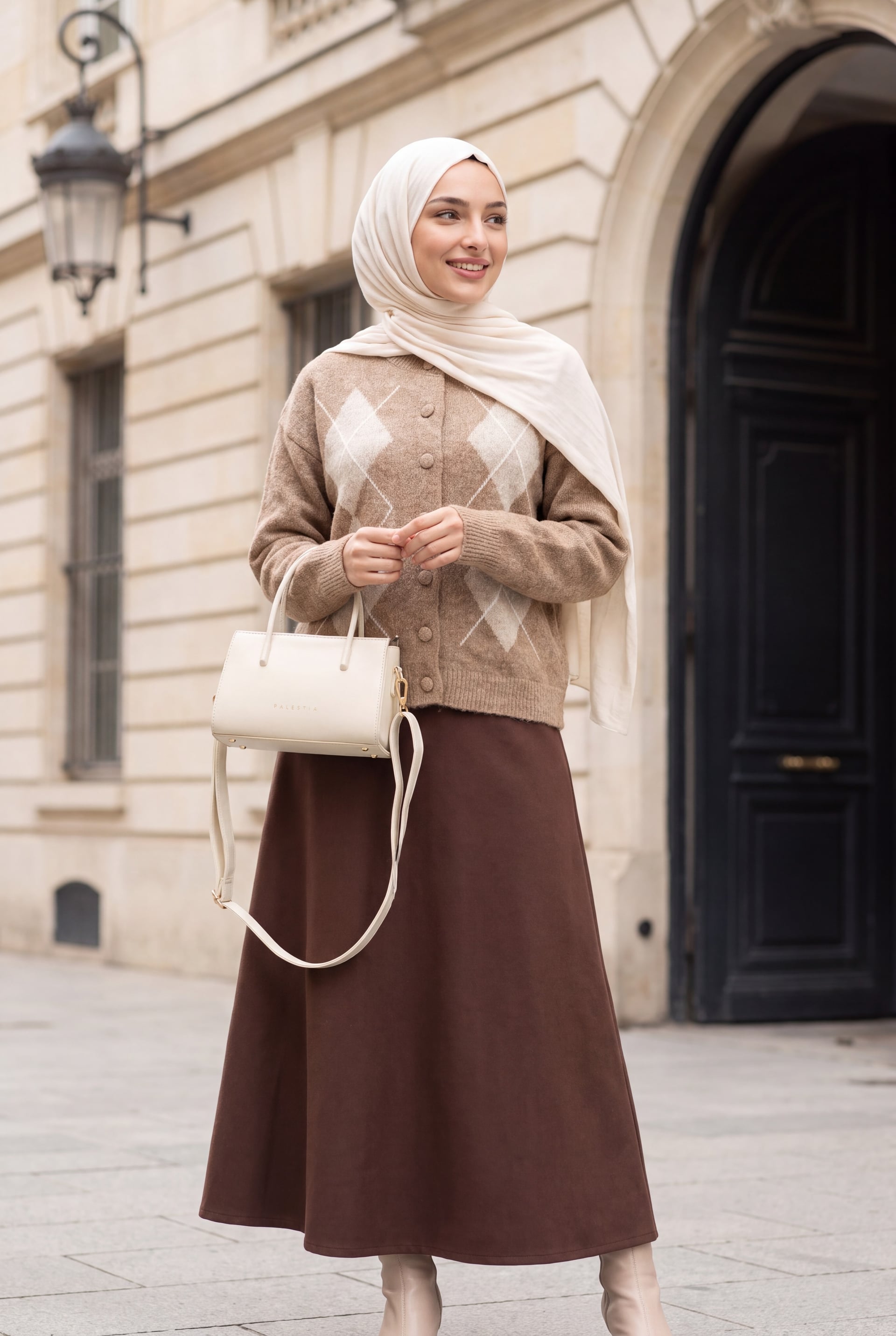 Round Neck, Button-Front Diamond Pattern Soft-touch Knit Cardigan - Mink - Podyumplus - by Peralane - photo 4