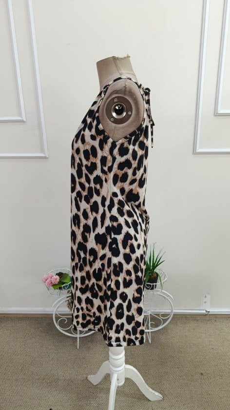 Women's Sleeveless Leopard Print Halter Neck Dress with Ring Detail - Janes - by Peralane - photo 6