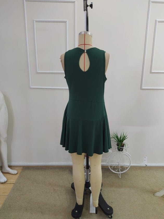 Women's Sleeveless Mock Neck Short Sandy Dress - Janes - by Peralane - photo 6