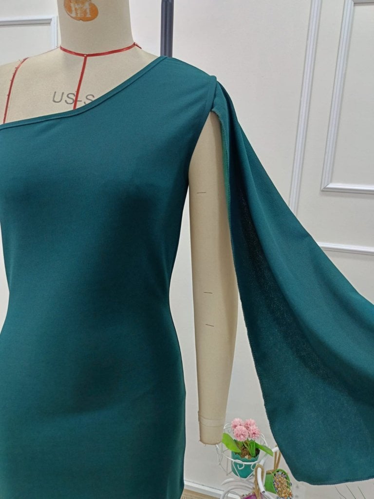 Women's One-Shoulder Cape Midi Crepe Dress - Janes - by Peralane - photo 7