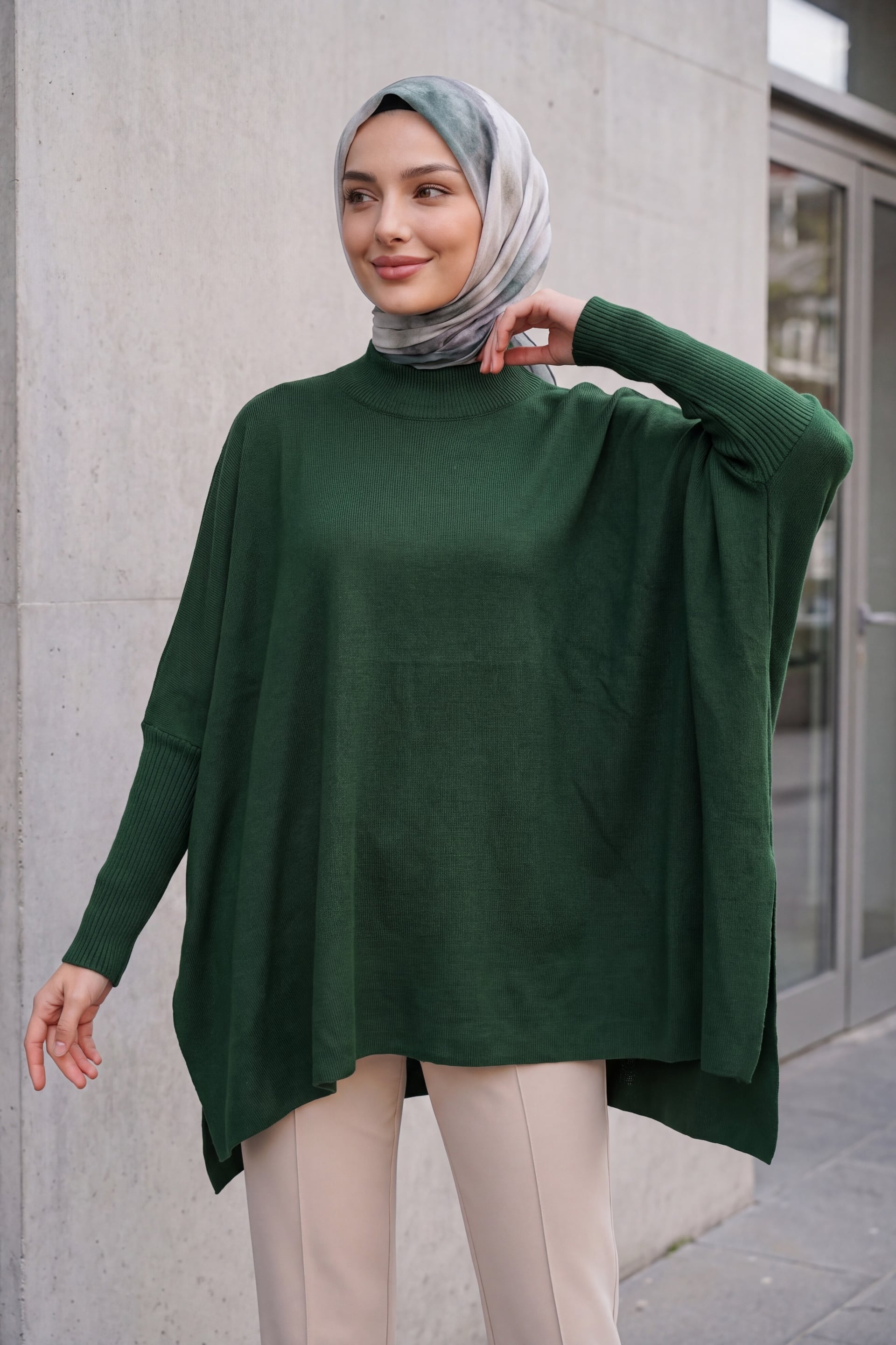 Side Slit Oversize Poncho Knit Sweater - Emerald Green - Bigdart - by Peralane - photo 2