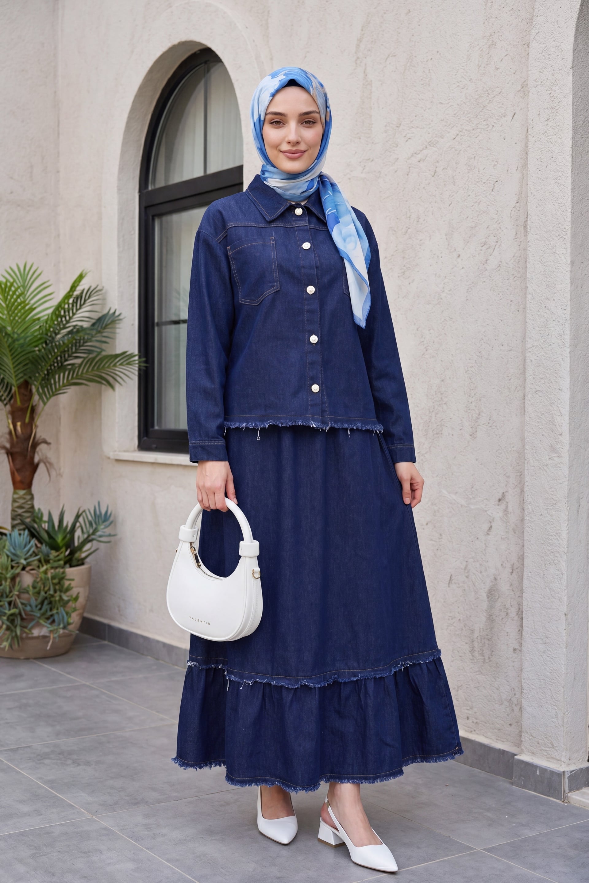 Women's Denim Two-Piece Set with Shirt Collar and Frayed Hem - Dark Navy - Podyumplus - by Peralane - photo 3