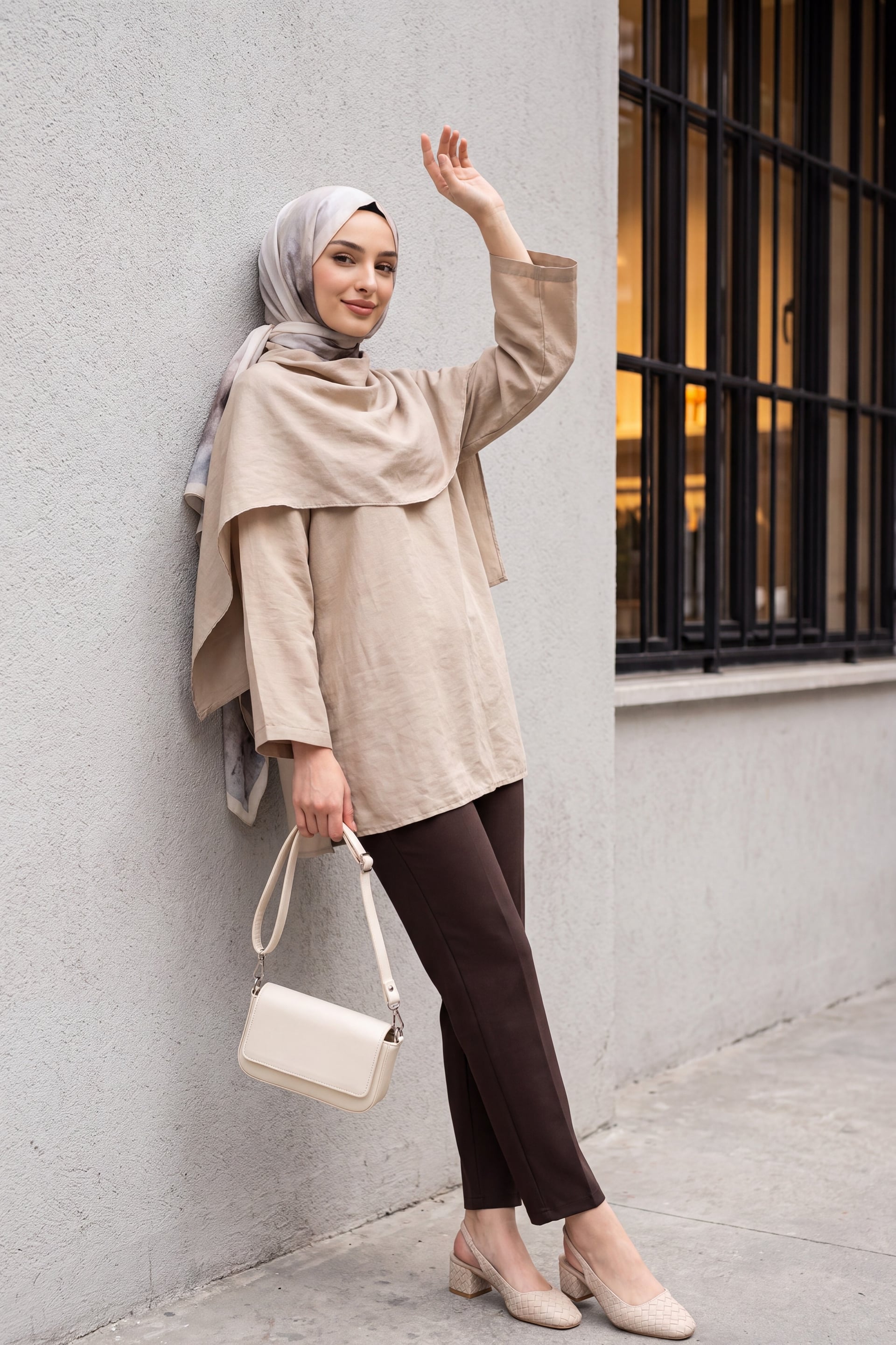 Oversize Modal Tunic with Removable Cape - Mink - Podyumplus - by Peralane - photo 5