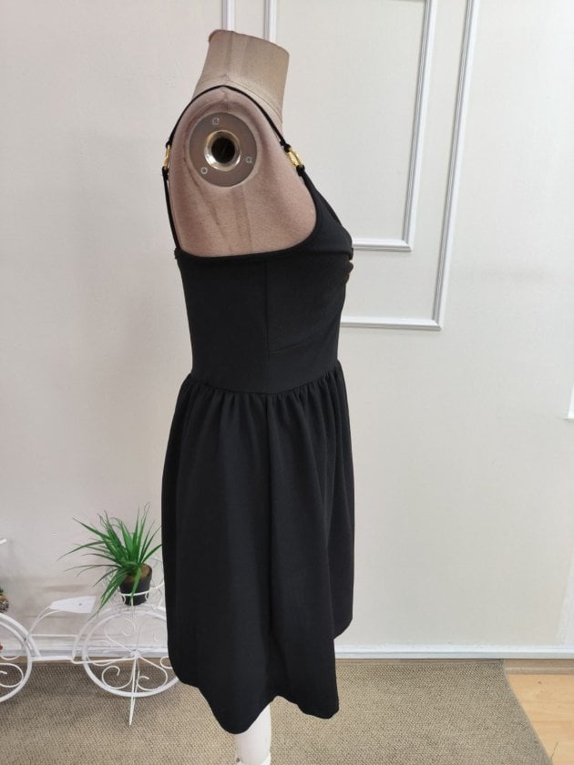 Women's Strap Heart Neckline Ring Detail Short Sequin Crepe Dress - Janes - by Peralane - photo 7