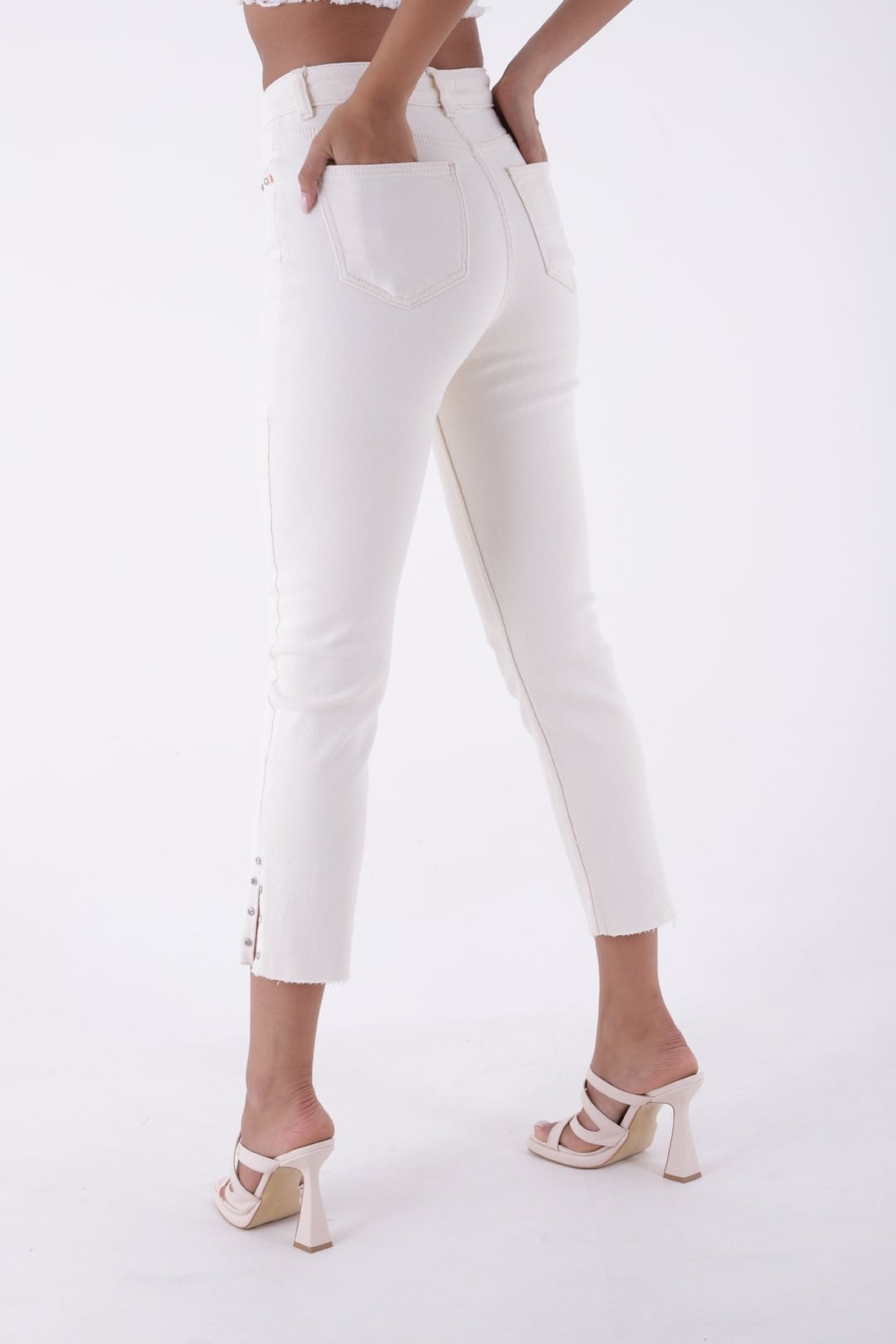 Women's Frayed Hem Flare Mom Jeans in Natural Denim with Studs - Xlove - by Peralane - photo 5