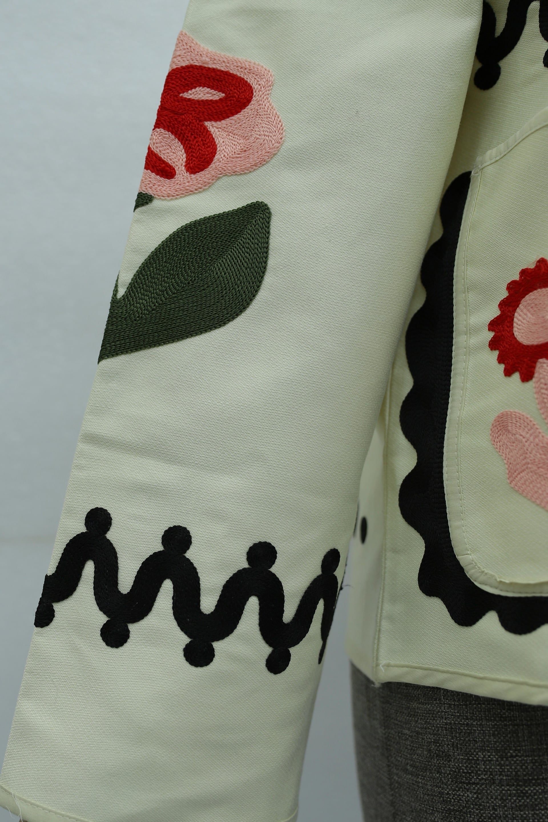 Cream Embroidered Pocket Gabardine Jacket with Button Front - Podyumplus - by Peralane - photo 6