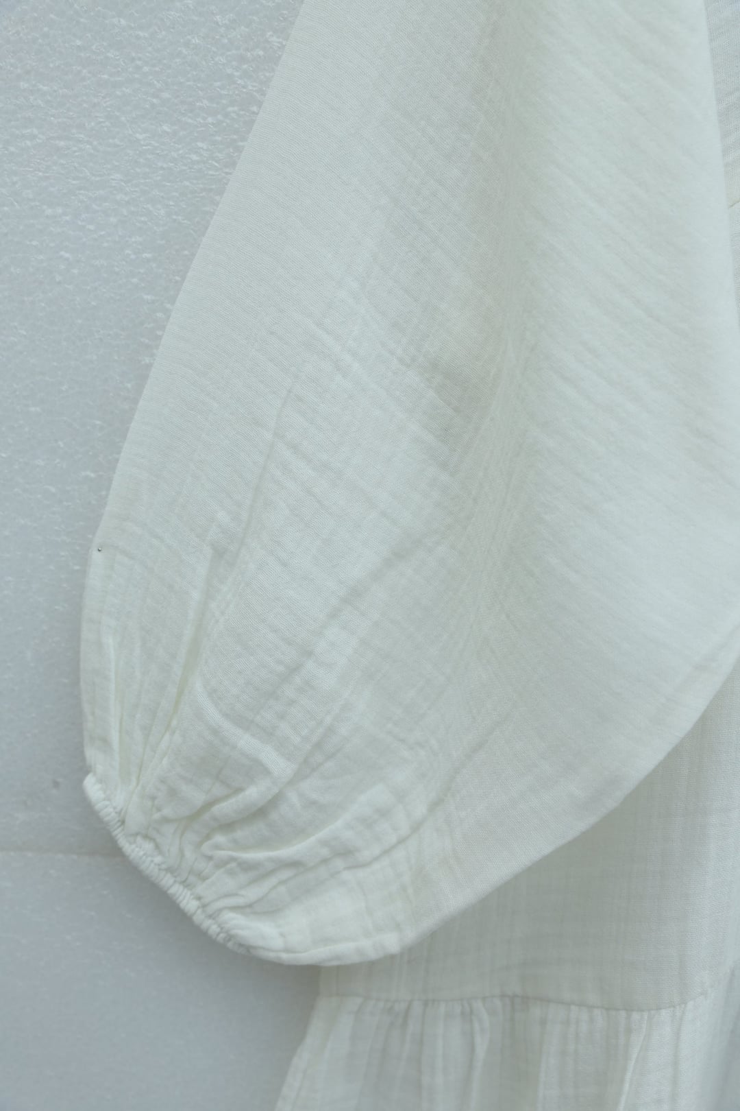 V-Neck Half-Button Long-Sleeve Tiered Muslin Maxi Dress - White - Podyumplus - by Peralane - photo 7