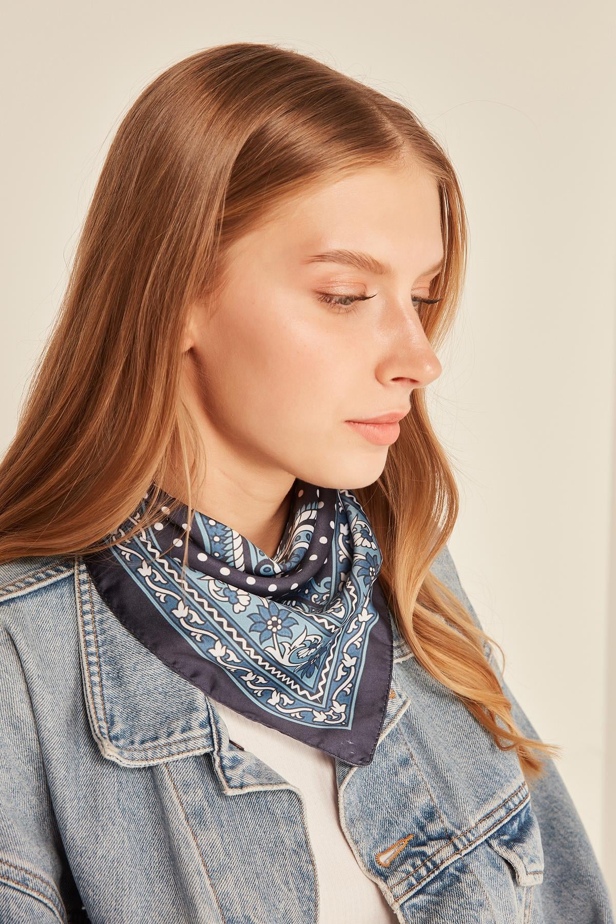 Dark Blue Satin Bandana Scarf with Polka Dot and Paisley Print - 50x50 cm - Nesvay - by Peralane - photo 2