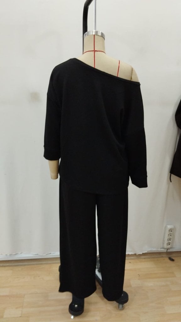 Women's Long Sleeve Off-Shoulder Modal Blouse and Wide-Leg Trousers Two-Piece Set - Janes - by Peralane - photo 8