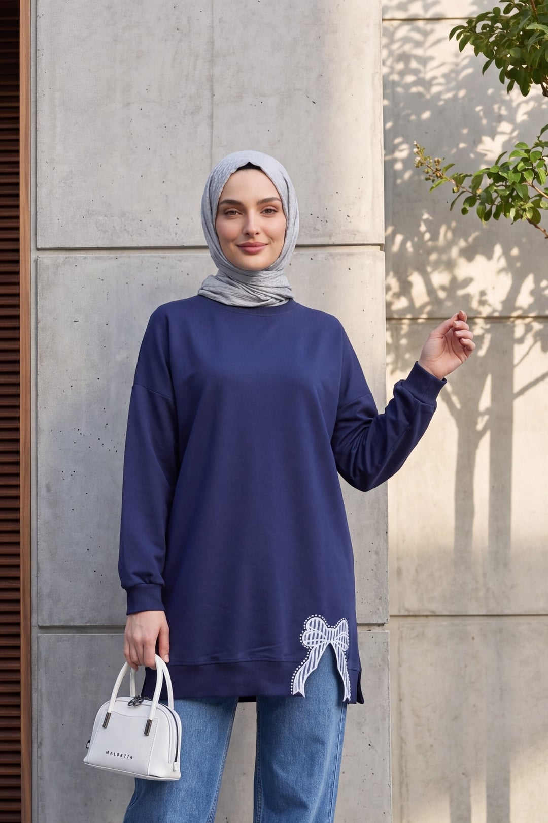 Round Neck Bow Detail Loose Knit Tunic - Navy - Podyumplus - by Peralane - photo 2