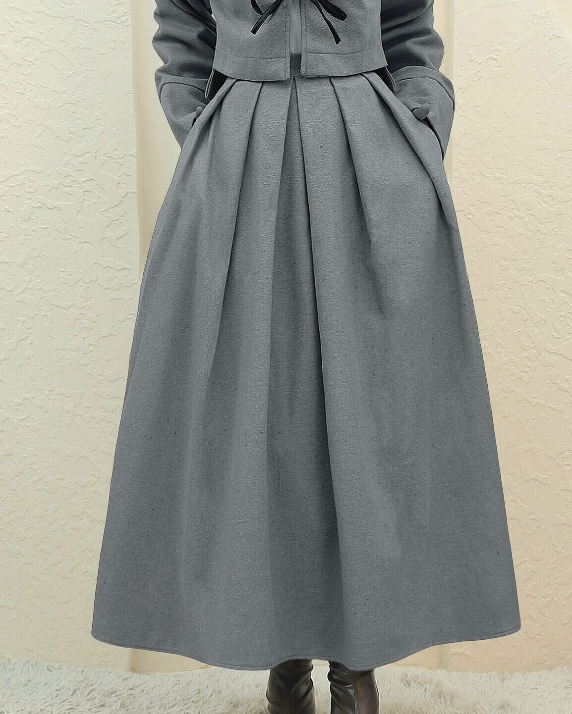 Pleated Zip Cashmere-feel Skirt - Grey - Podyumplus - by Peralane - photo 3