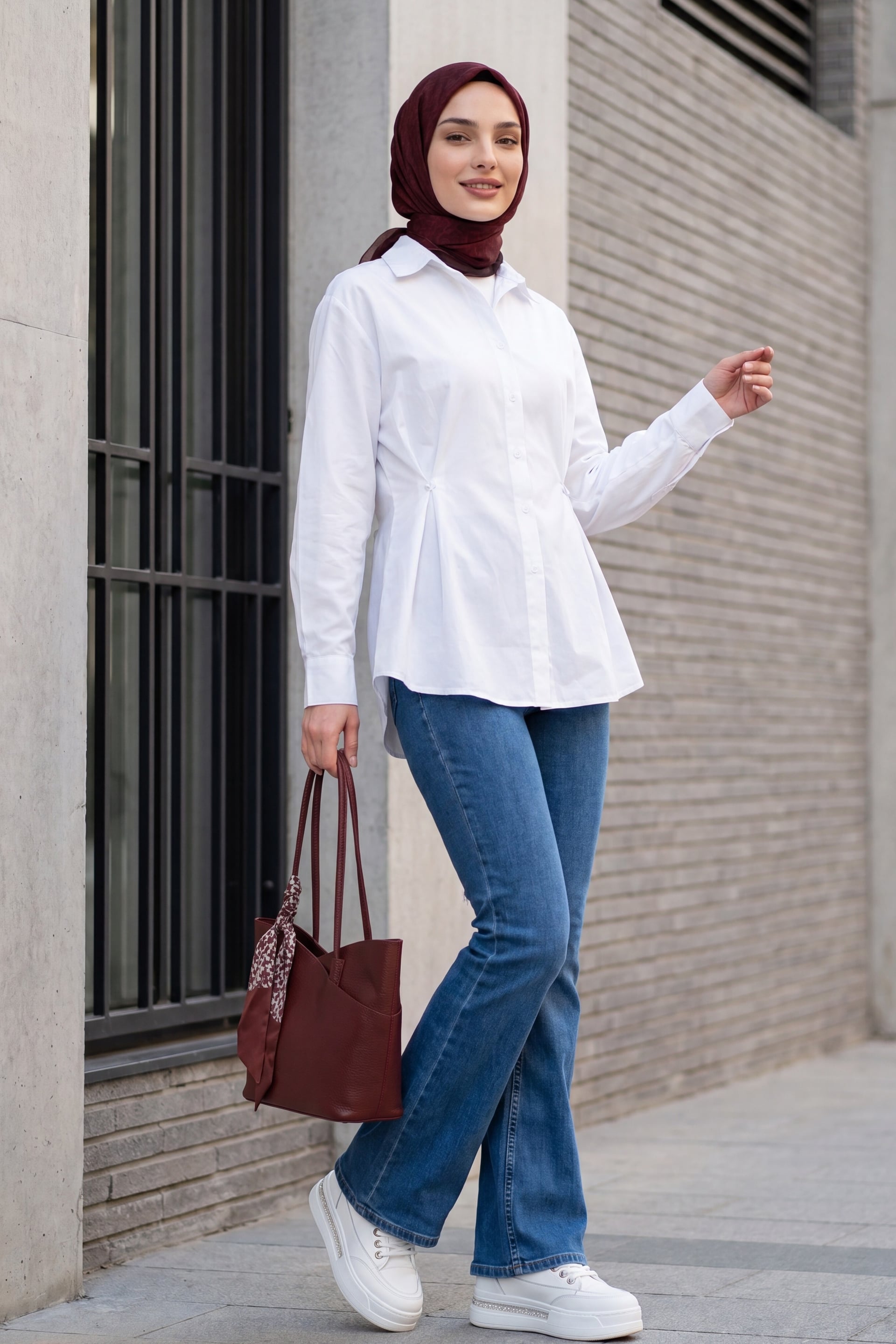 Blue Flared Leg Jeans with Pockets and Drawstring Waist - Podyumplus - by Peralane - photo 3