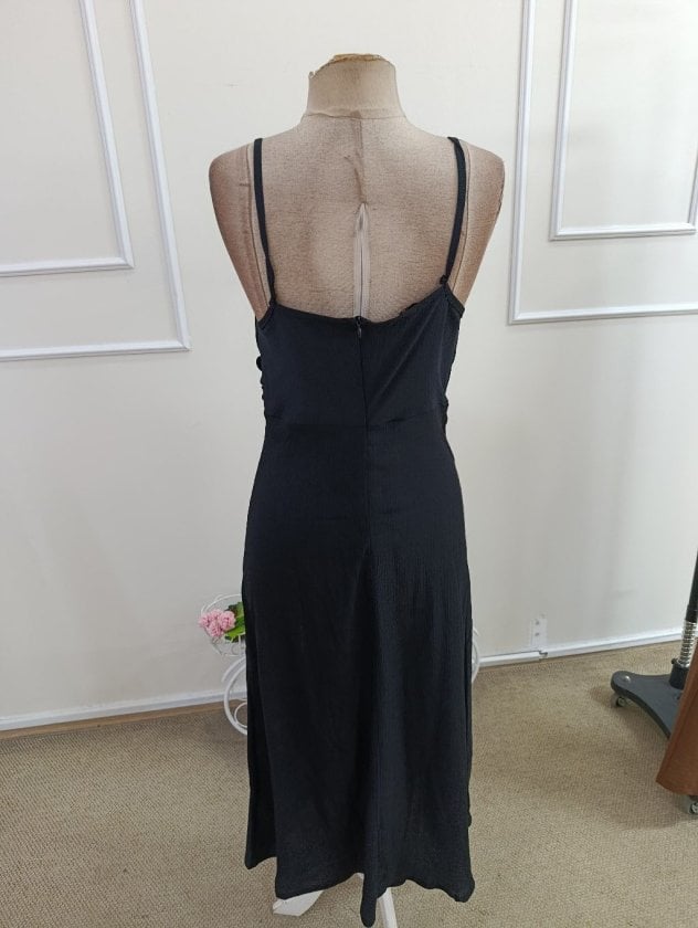 Black Spaghetti Strap Wrap Midi Dress with Side Slit - Janes - by Peralane - photo 8