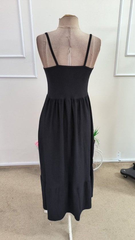 Women's Black Spaghetti Strap V-Neck Button-Front Midi Crepe Dress - Janes - by Peralane - photo 6