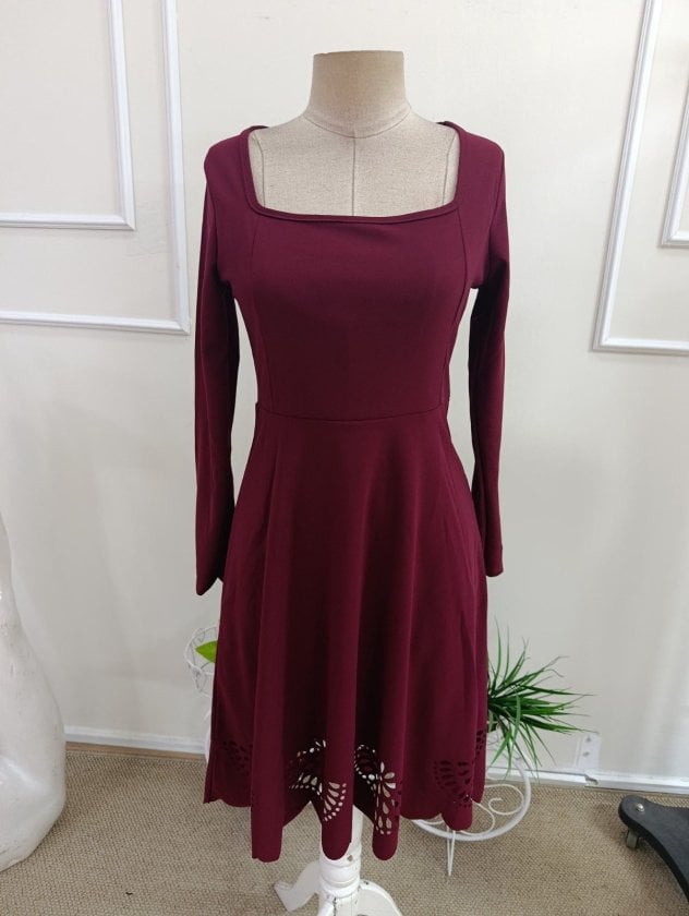 Women's Long Sleeve Square Neck Midi Crepe Dress with Laser-Cut Floral Hem - Janes - by Peralane - photo 4