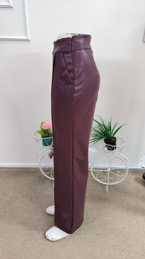 Women's High-Waist Faux Leather Wide-Leg Trousers with Pockets - Janes - by Peralane - photo 5