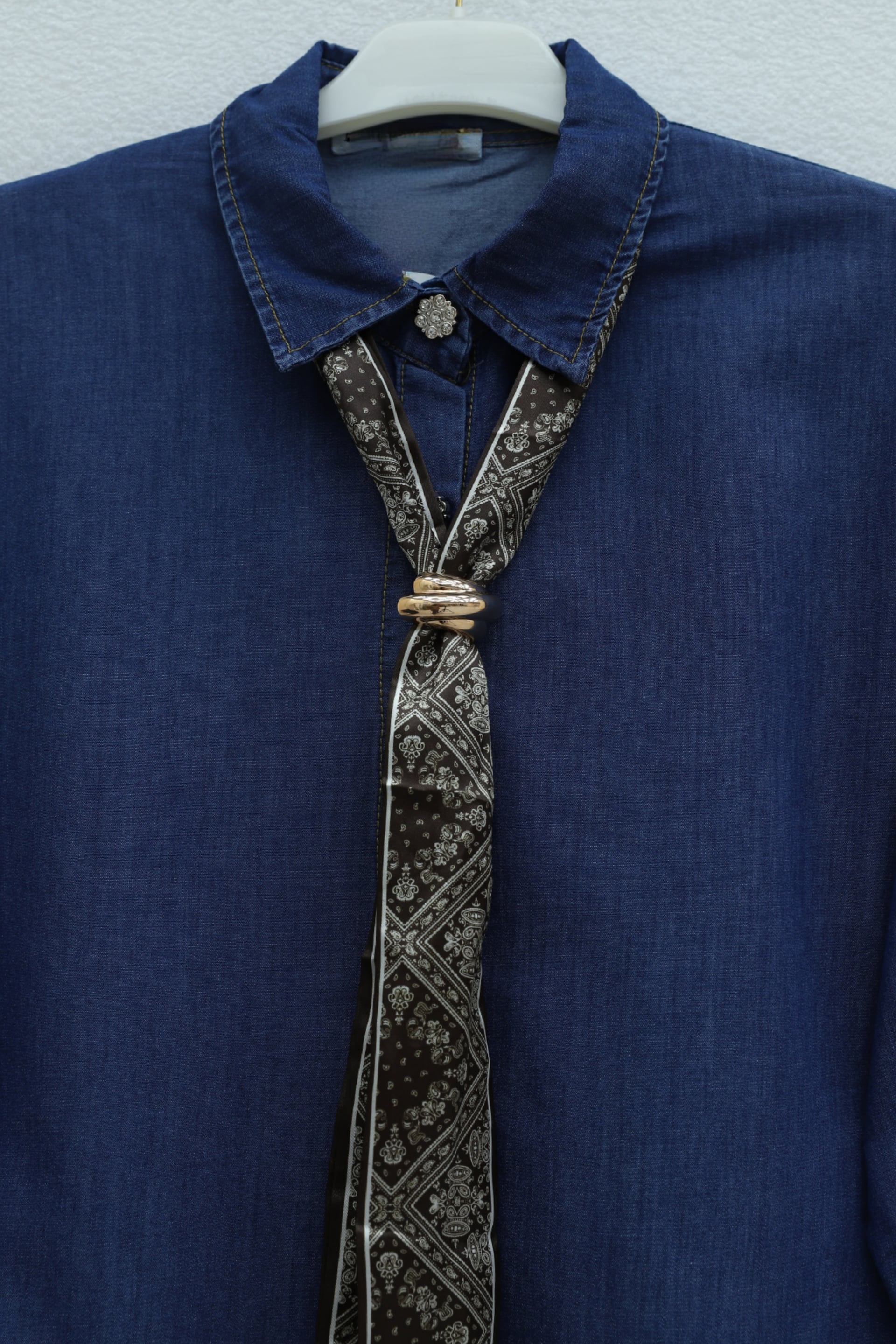 Indigo Tencel Denim Two-Piece Set with Brooch and Stone Details for Women - Podyumplus - by Peralane - photo 4