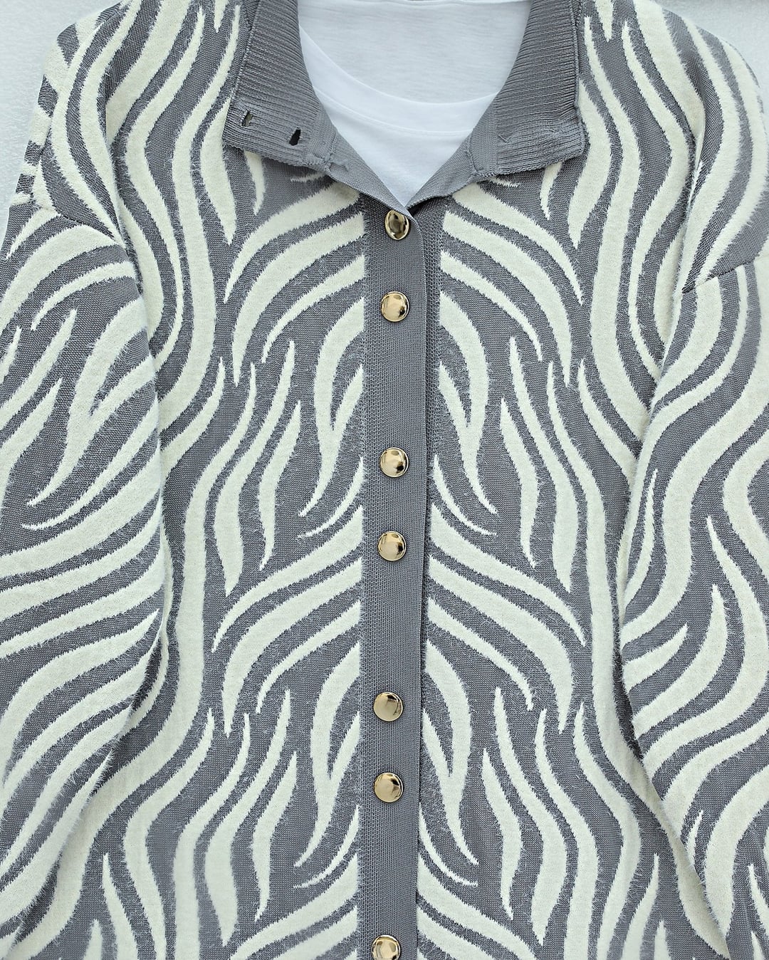 Buttoned Zebra Print Fringed Knit Cardigan - Grey - Podyumplus - by Peralane - photo 3