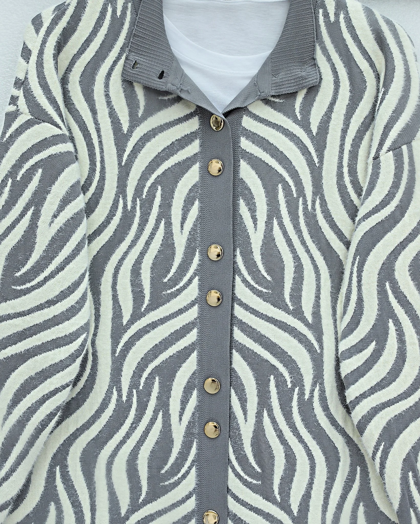 Buttoned Zebra Print Fringed Knit Cardigan - Grey - Podyumplus - by Peralane - photo 3