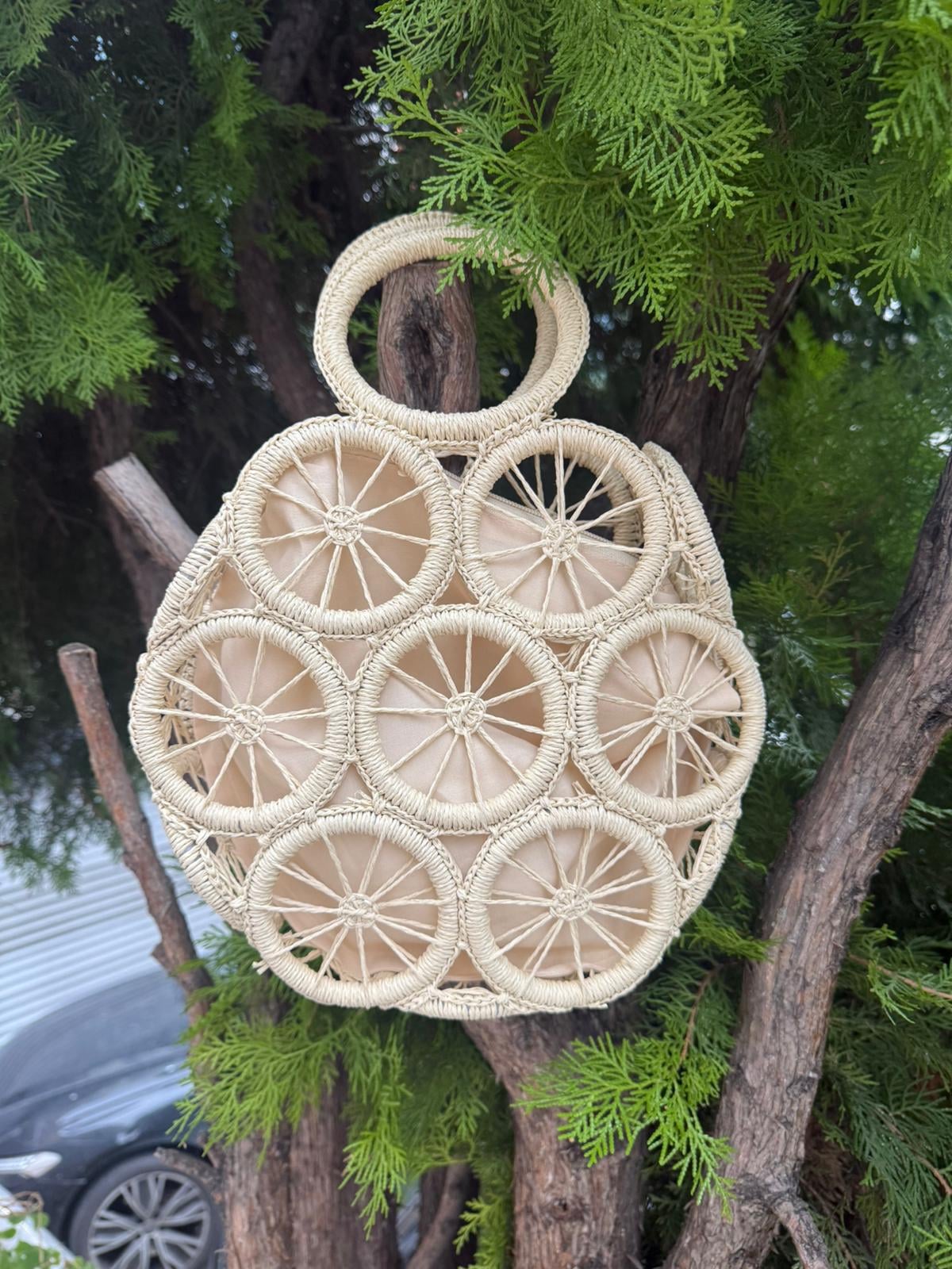 Beige Woven Straw Handbag with Handles - Nesvay - by Peralane - photo 2