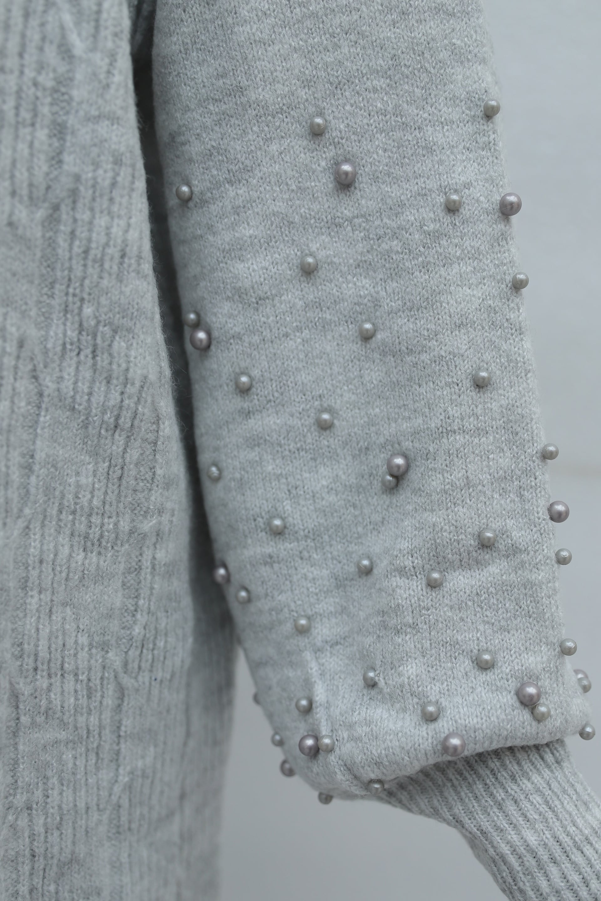Pearl Sleeve Patterned Relaxed Knit Tunic - Light Grey - Podyumplus - by Peralane - photo 8