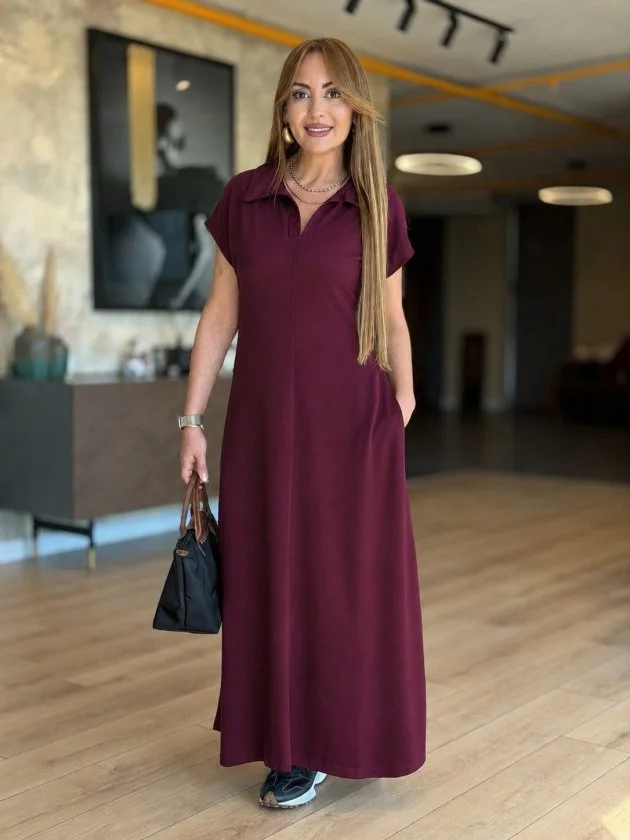 Women's Long-Sleeved Collared V-Neck Jersey Dress in Burgundy - Janes - by Peralane - photo 2