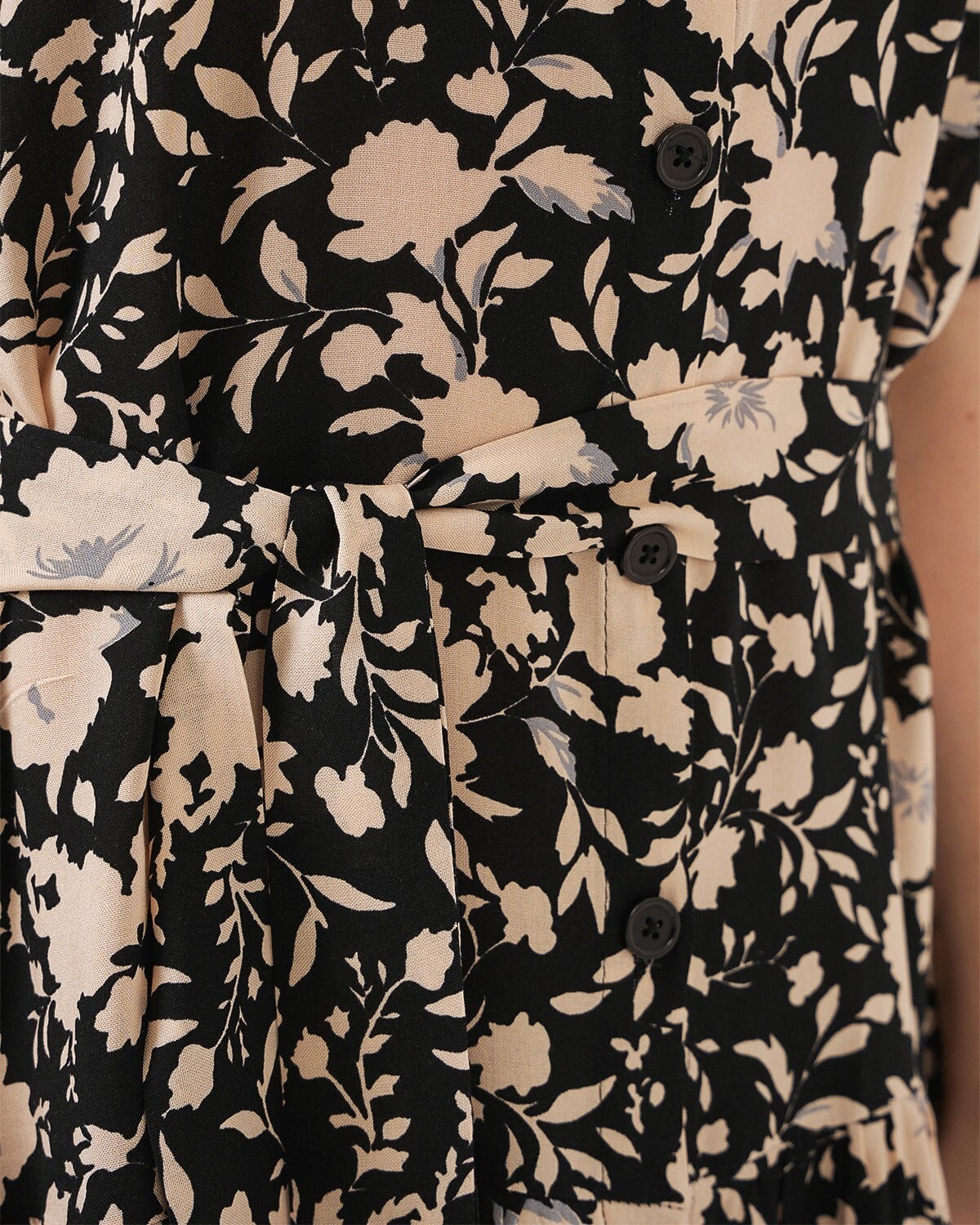 Women's Short Sleeve Floral Print Midi Dress - Black - Bigdart - by Peralane - photo 5