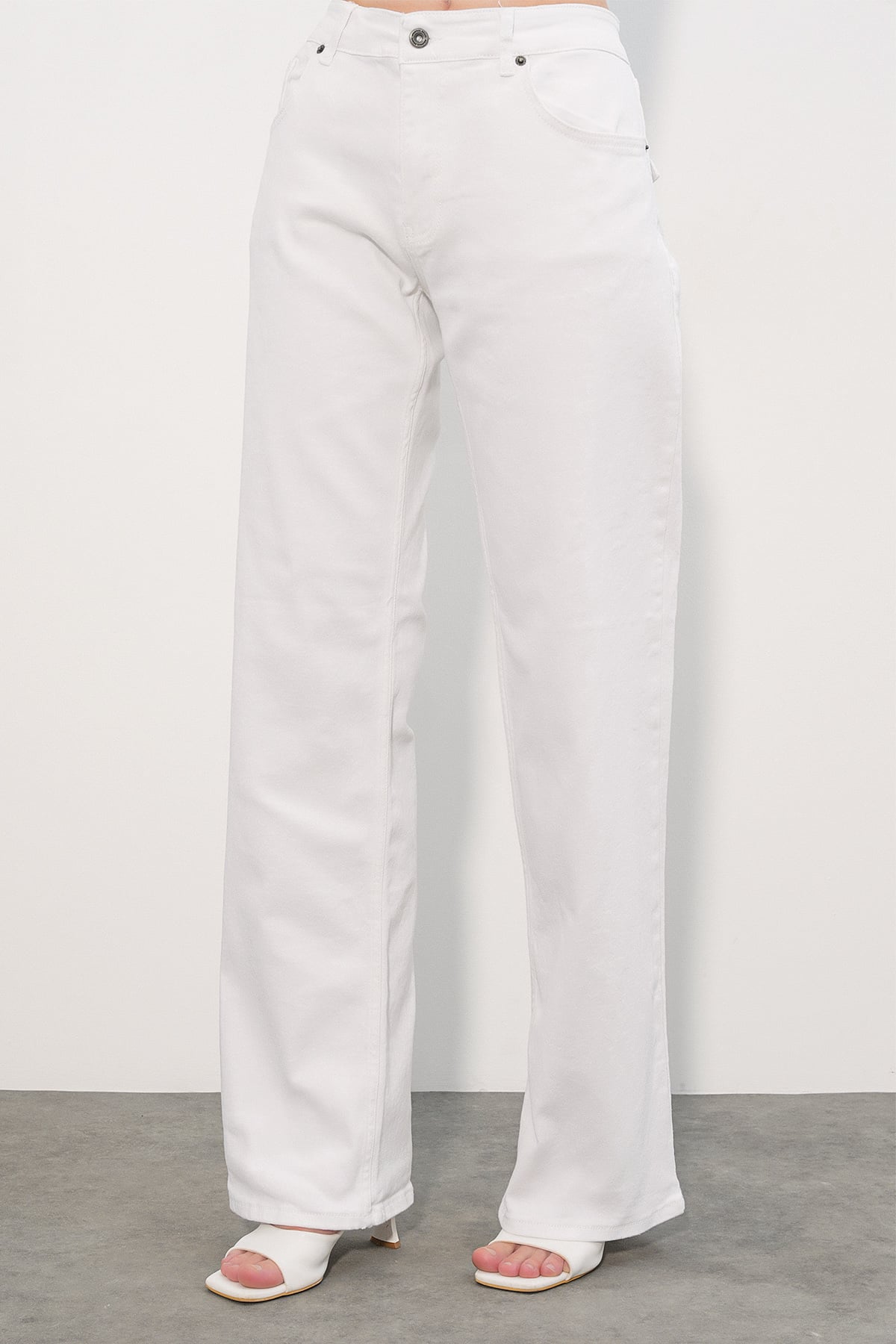 Women's Wide-Leg Sequin Detail Jeans 30124 - White - Bigdart - by Peralane - photo 3