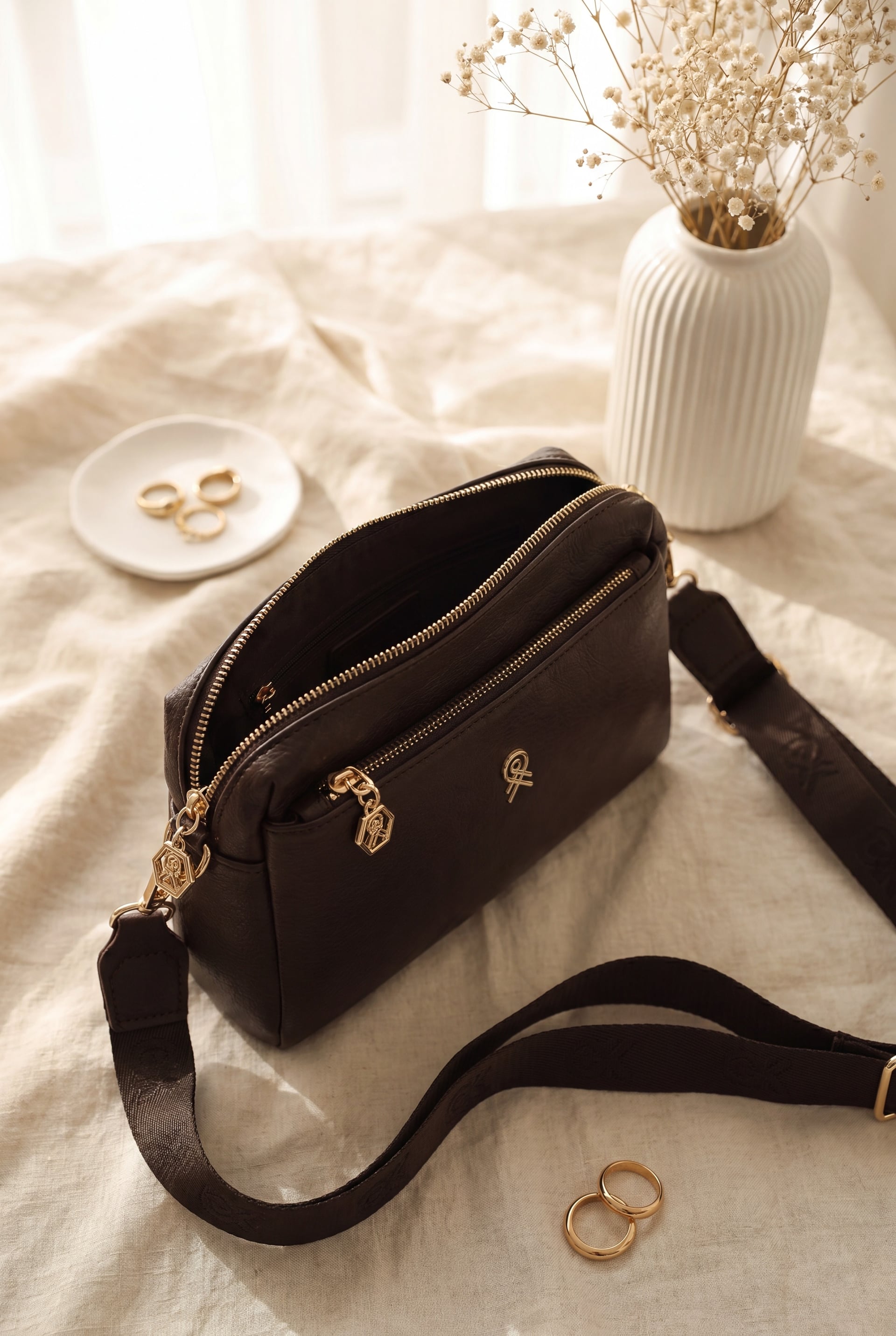 Crossbody Bag with Zip Closure - Dark Brown - Podyumplus - by Peralane - photo 2