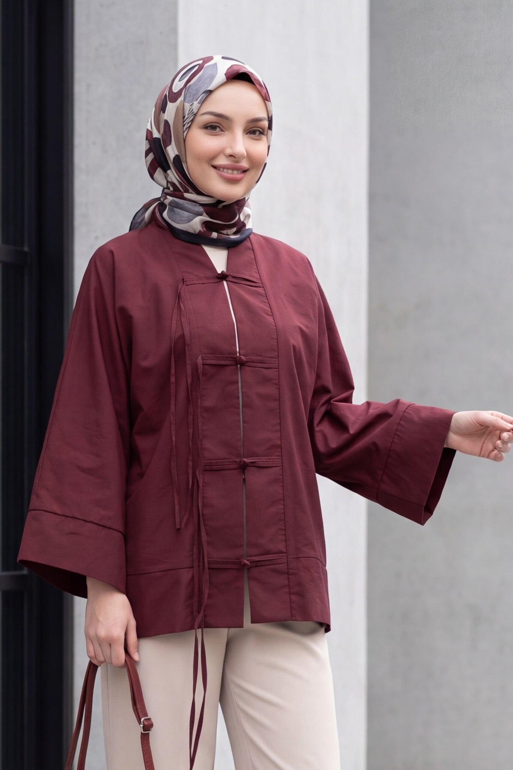 Chinese Knot Closure Mandarin Collar Parachute Kimono - Wine - Podyumplus - by Peralane - photo 4