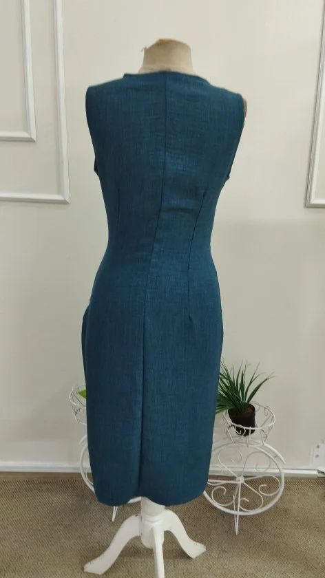 Women's Sleeveless V-Neck Faux Wrap Midi Dress with Buttons - Janes - by Peralane - photo 5