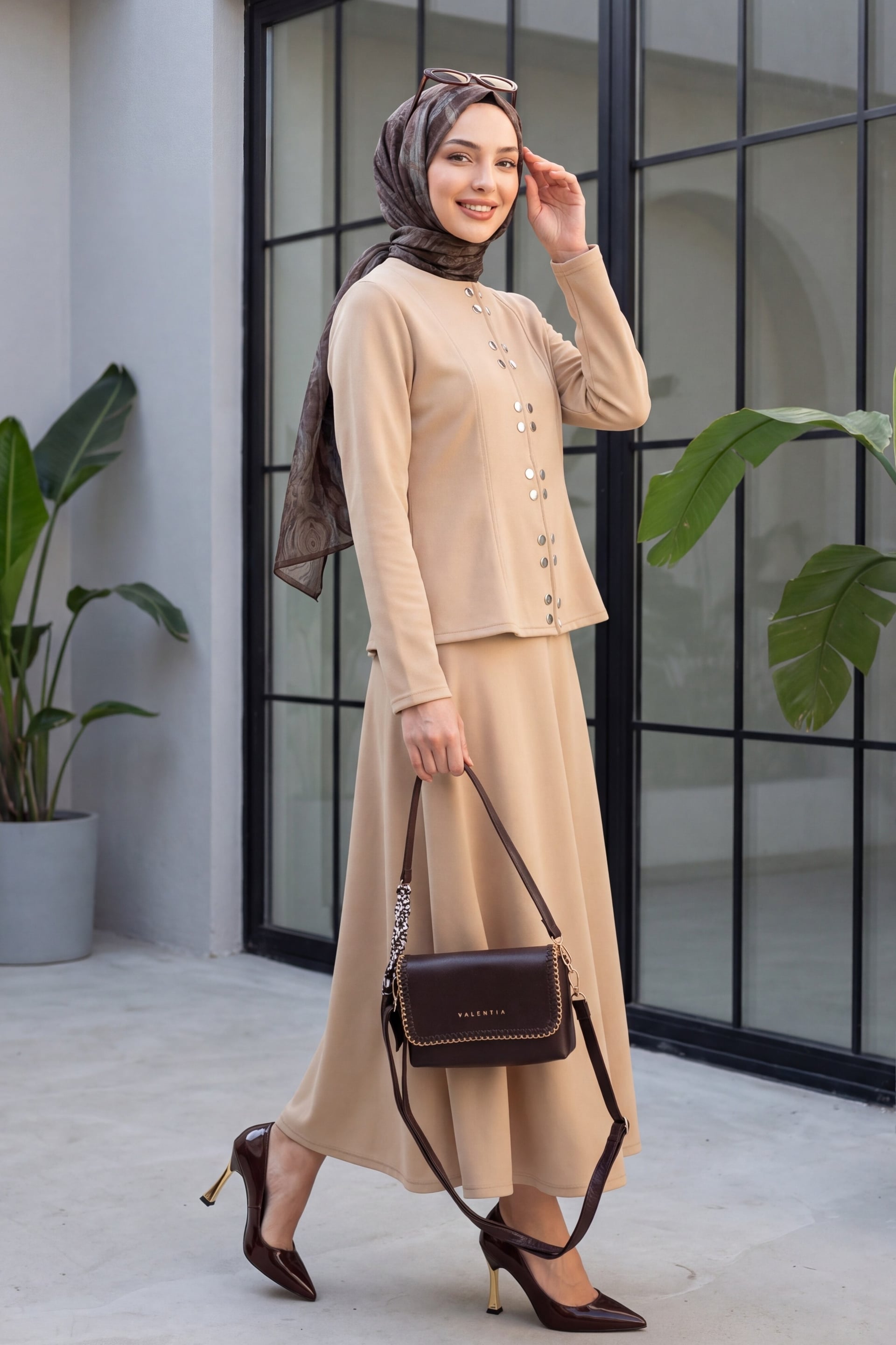 Women's Scuba Two-Piece Set with Peplum Jacket and Flounced Skirt - Vizon - Podyumplus - by Peralane - photo 2