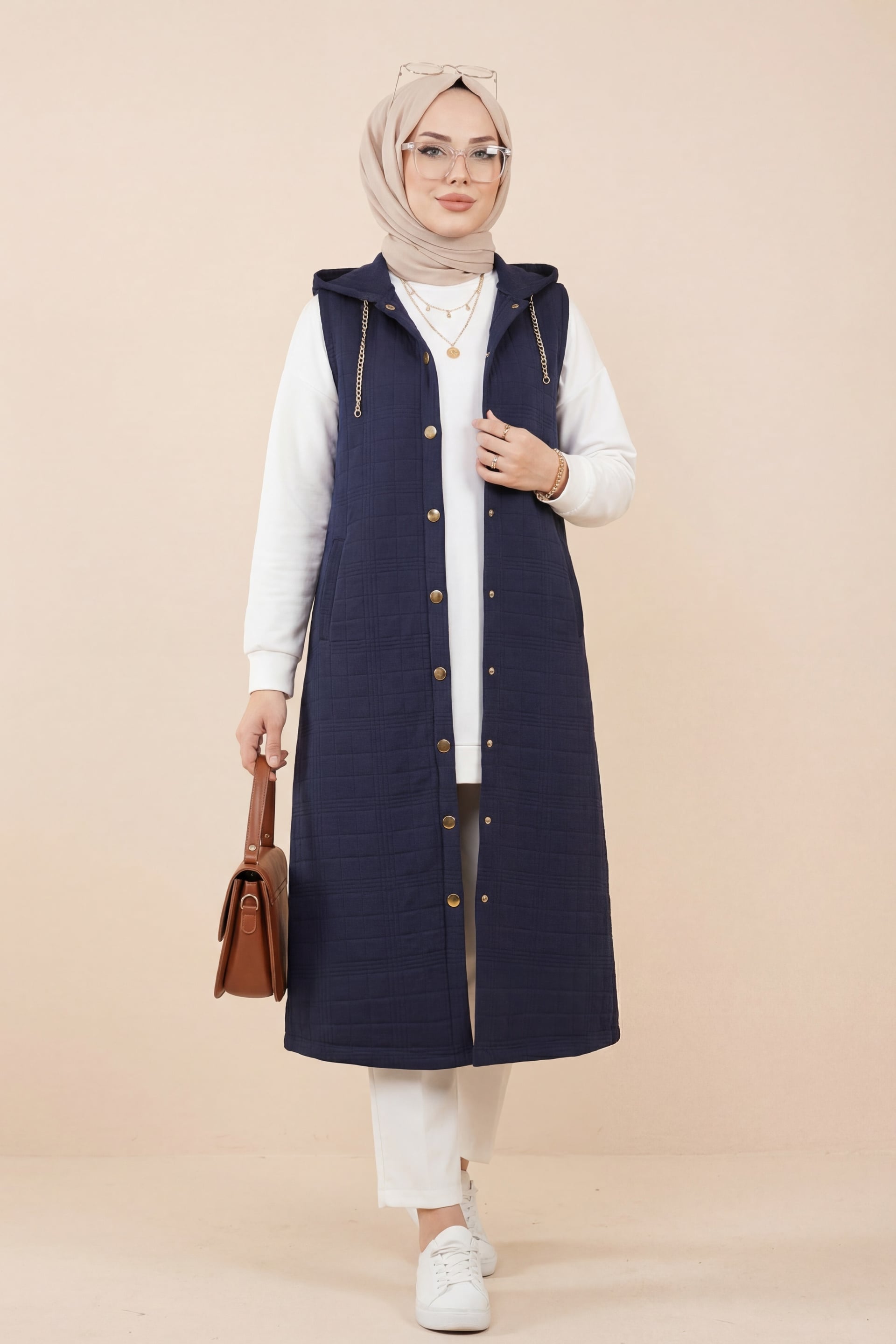 Navy Blue Quilted Hooded Vest with Chain Details and Wooden Buttons - Podyumplus - by Peralane - photo 2