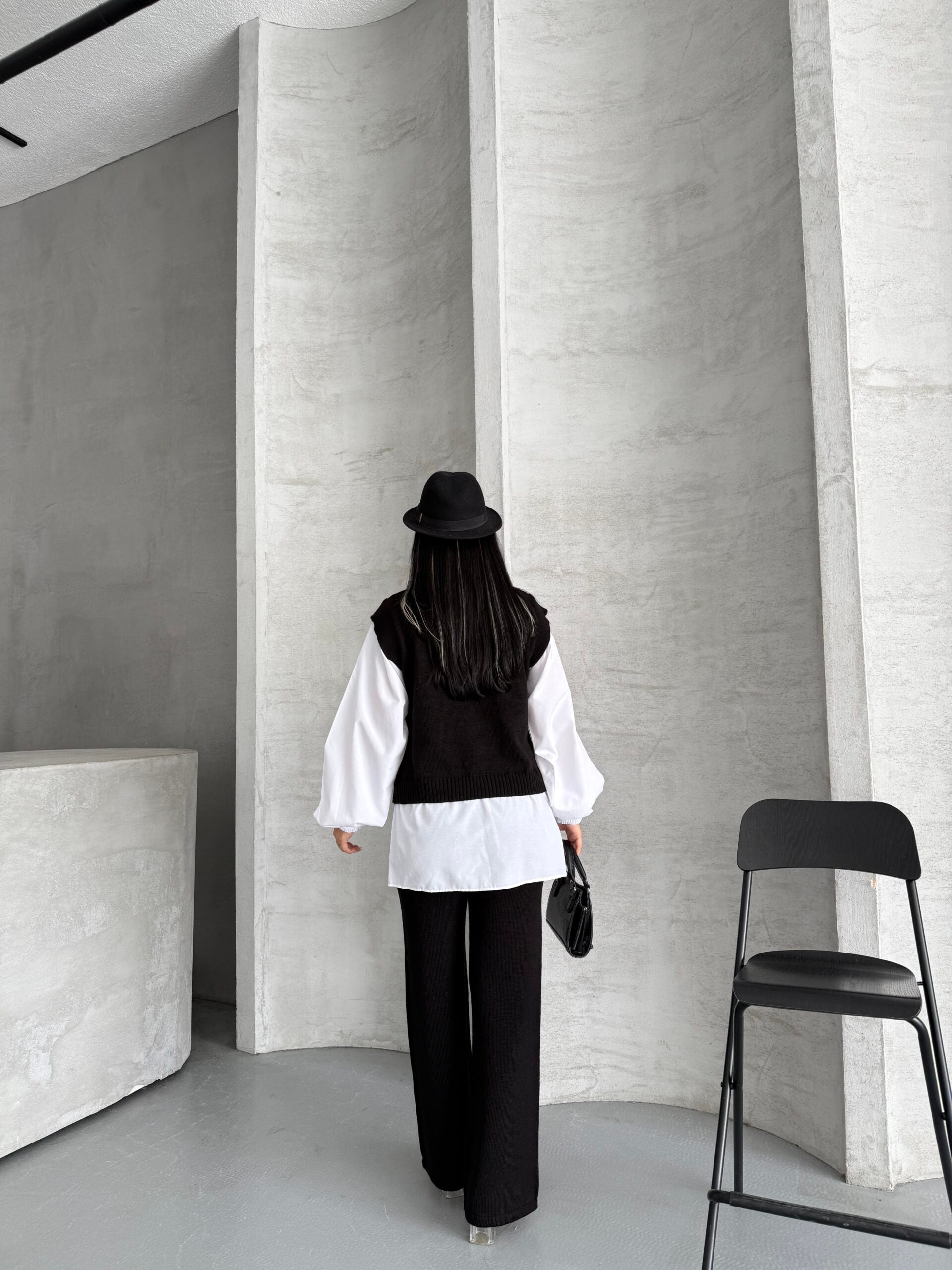 Women's Knit Vest, Blouse and Wide-Leg Trousers Set in Black and White - My Bee - by Peralane - photo 3