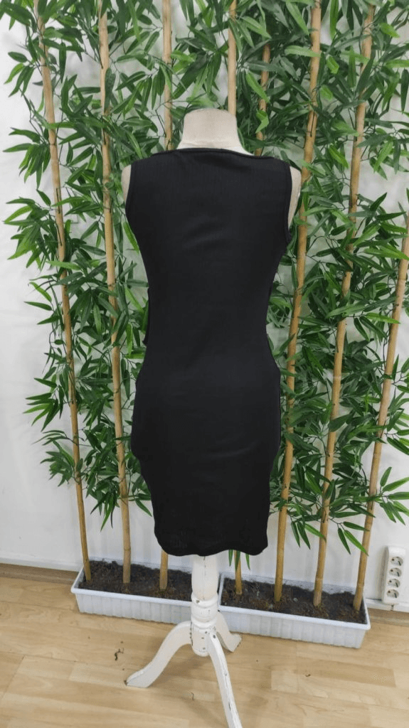 Women's Sleeveless Wrap V-Neck Dress with Side Buttons and Asymmetric Hem, Black Ribbed Knit - Janes - by Peralane - photo 8