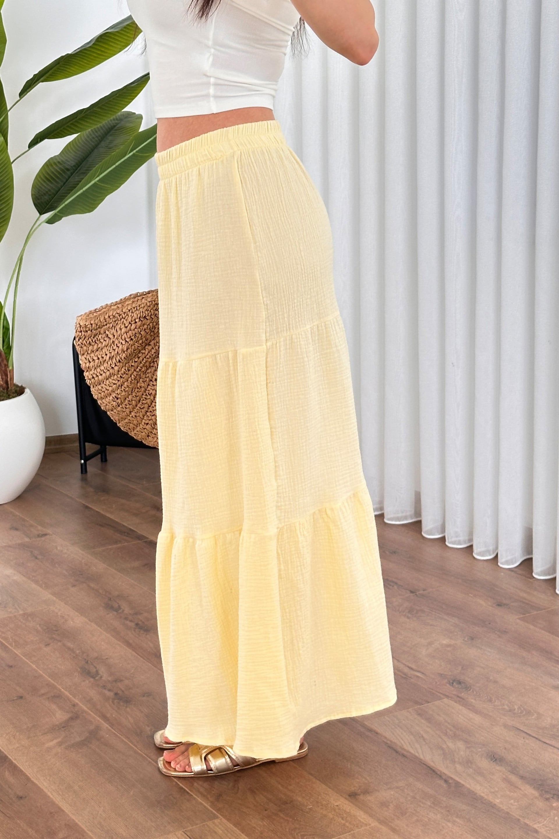Yellow A-Line Muslin Cotton Long Skirt with Tie-Front Blouse Set - Lustri̇n - by Peralane - photo 4