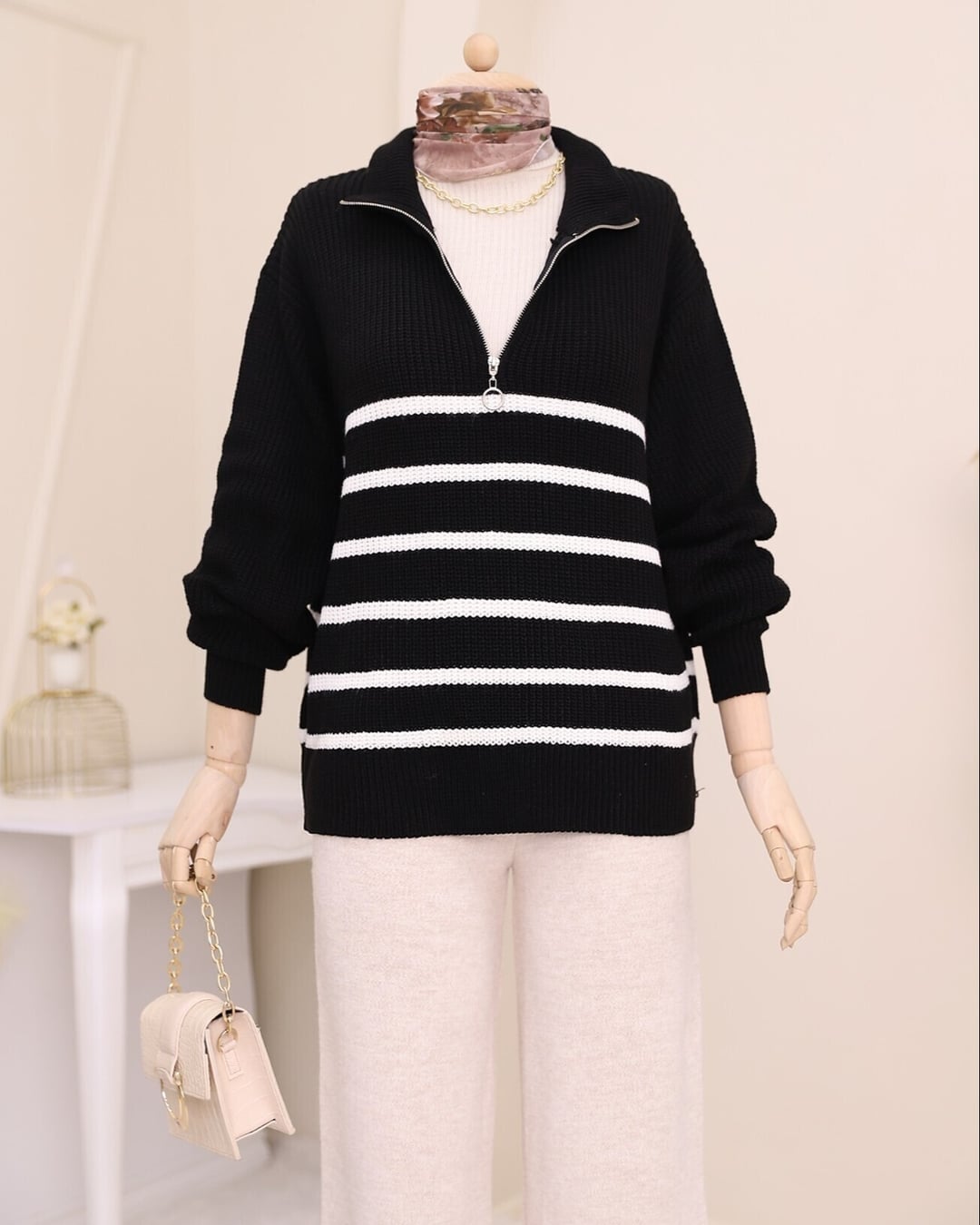 Half-Zip Striped Knit Sweatshirt - Black - Podyumplus - by Peralane - photo 3