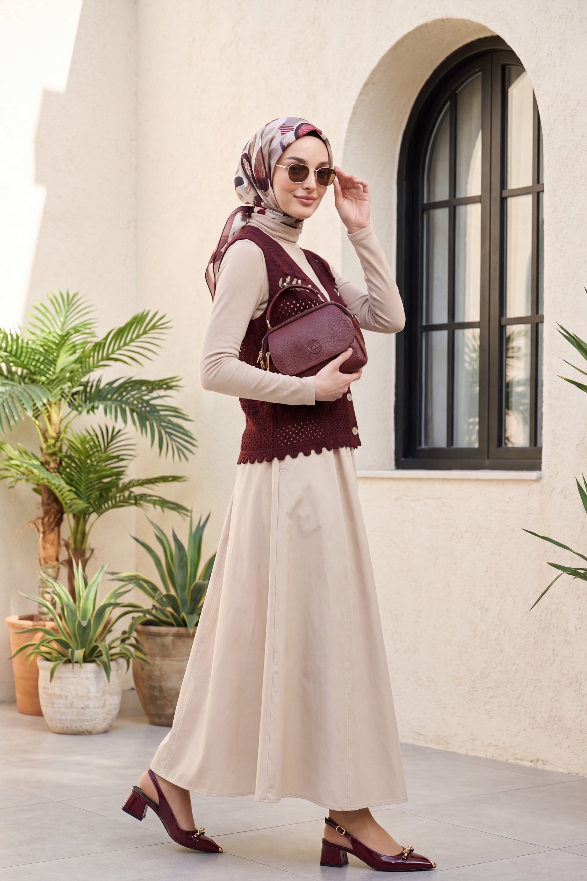 Leaf Embroidered Eyelet Pompom Knitted Vest - Burgundy - Podyumplus - by Peralane - photo 4