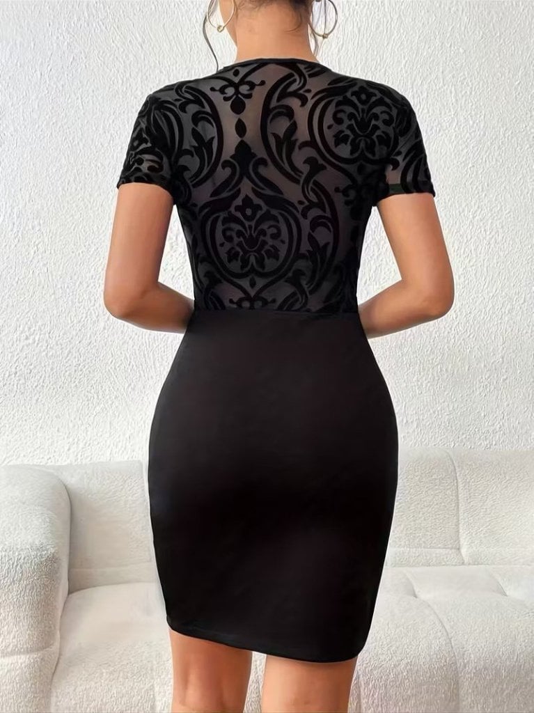 Women's Short-Sleeved Round Neck Transparent Tulle Detail Short Crepe Dress - Janes - by Peralane - photo 4
