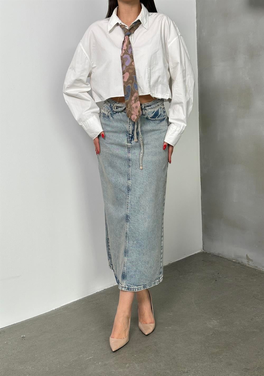 Light Wash Denim Maxi Skirt with Drawstring Waist and Front Slit - Lacarino Jeans - by Peralane