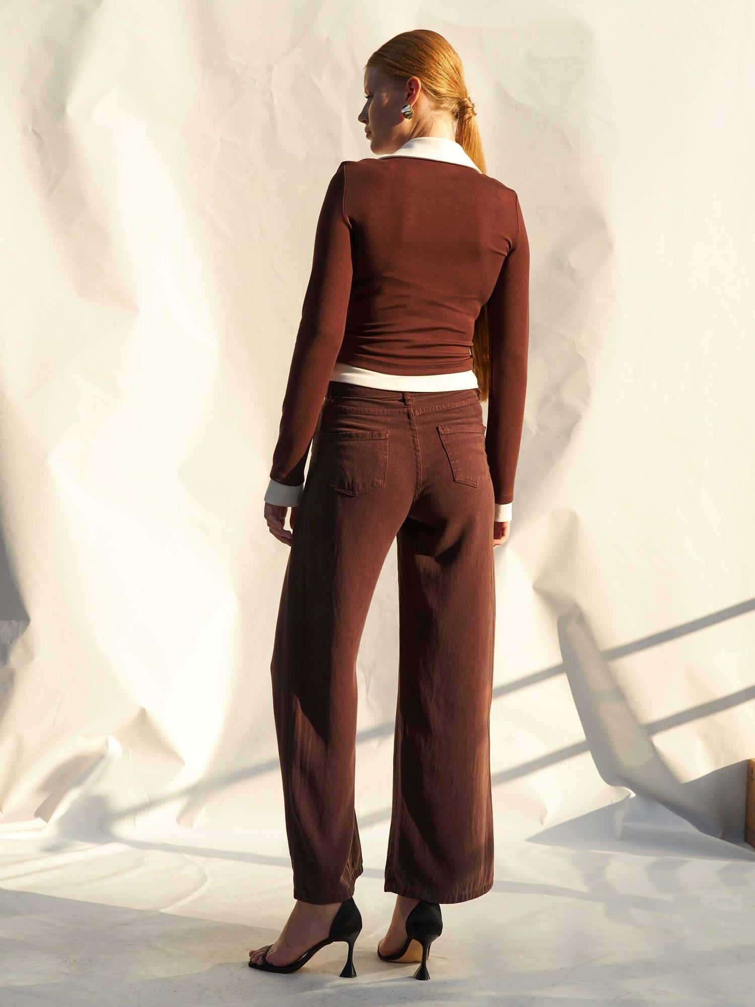 Contrast Collar Knit Blouse - Lefon - by Peralane - photo 3