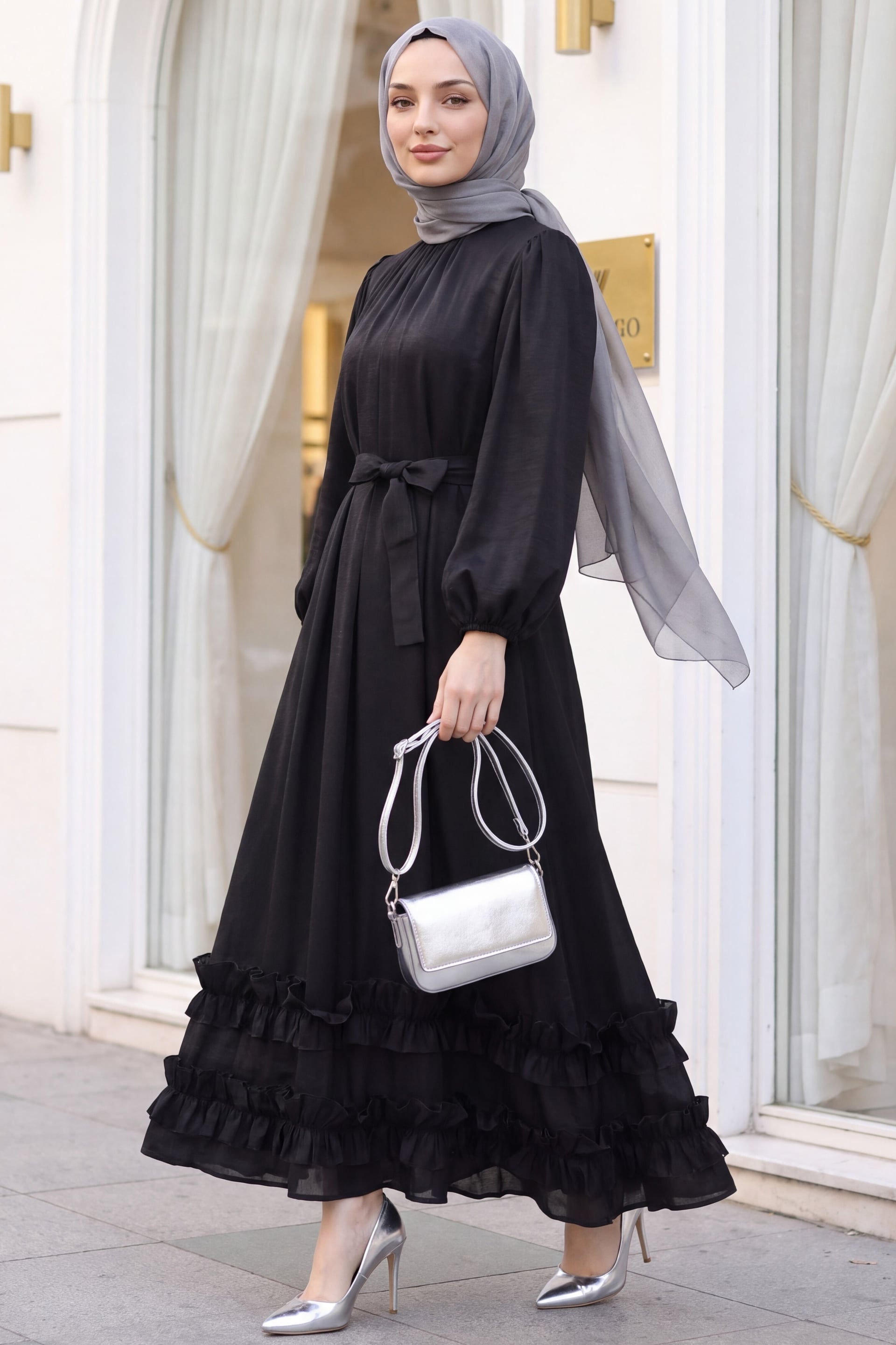 Ruffled Collar and Hem Long Dress with Elastic Cuffs - Black - Podyumplus - by Peralane