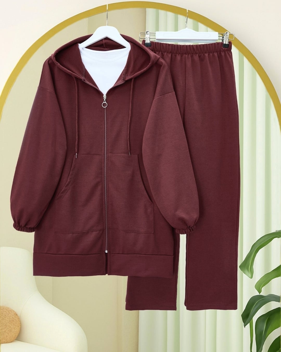 Zip-Up Hooded Lounge Set - Burgundy - Podyumplus - by Peralane - photo 3