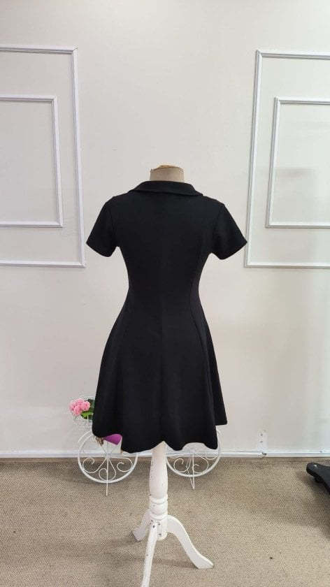 Women's Short-Sleeved V-Neck Modal Dress with Flared Skirt - Janes - by Peralane - photo 5