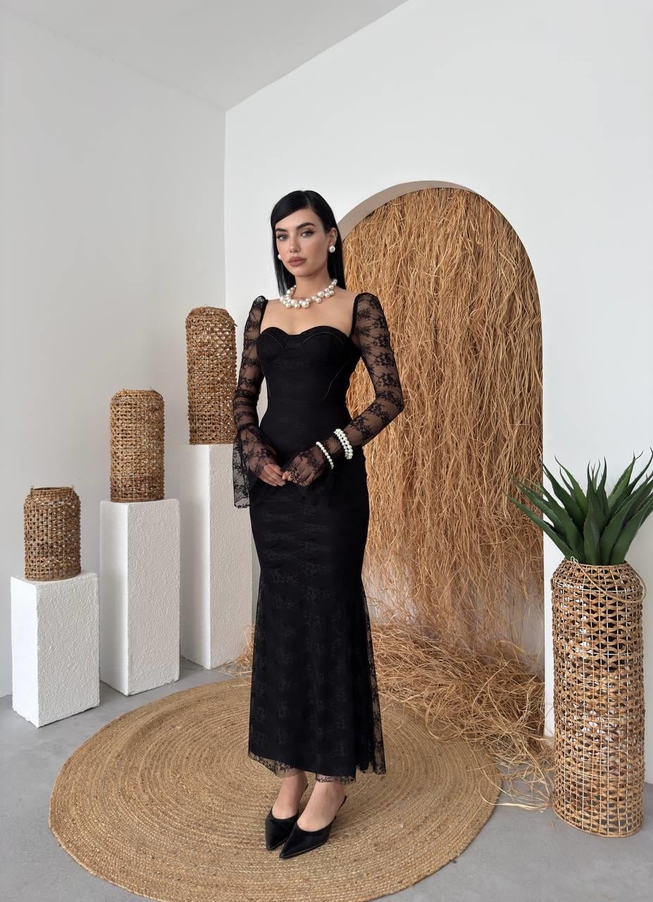 Black Lace Sweetheart Midi Dress - Etika - by Peralane - photo 5