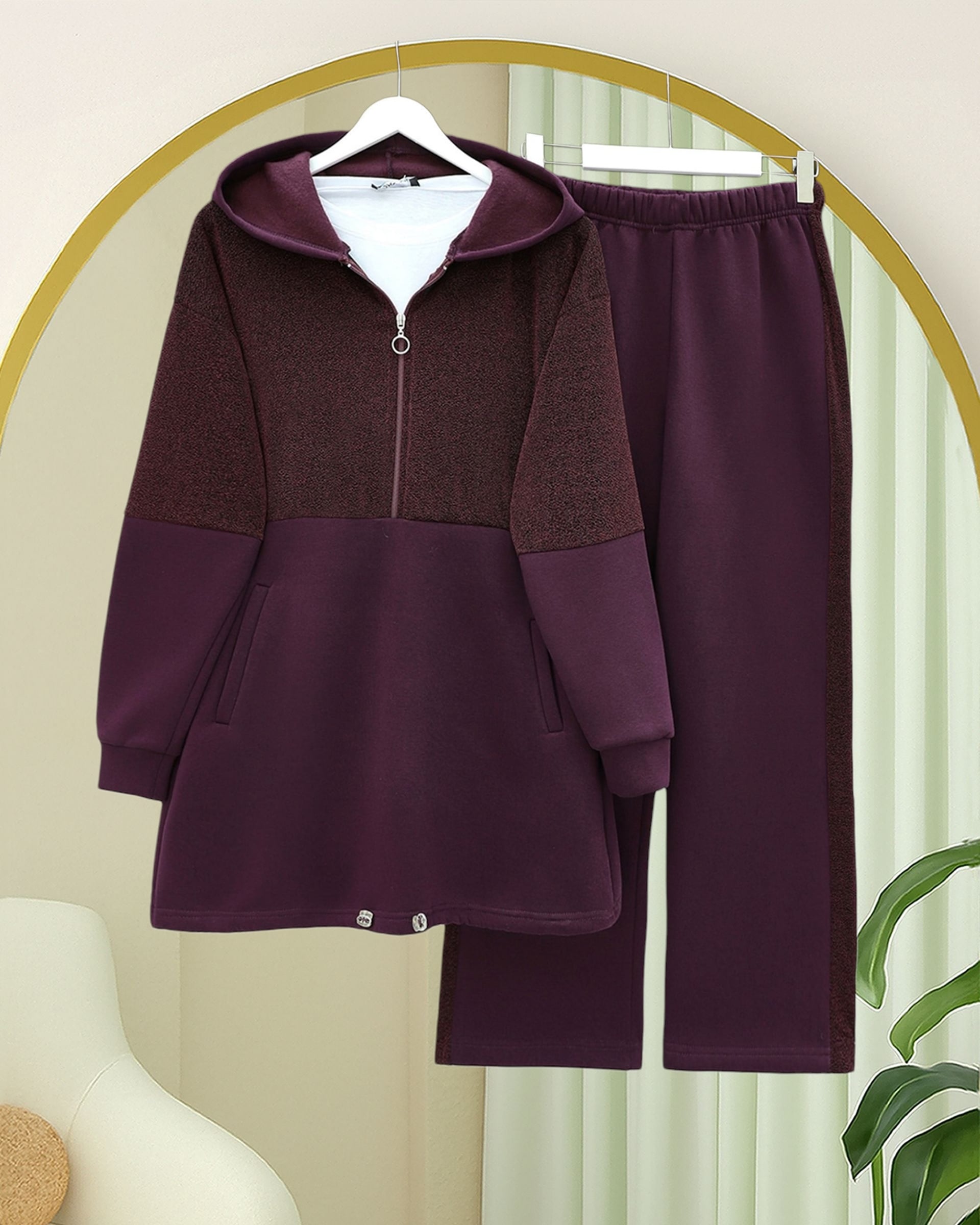 Half-Zip Sequin Detail Hooded Three-Thread Lounge Set in Plum - Podyumplus - by Peralane - photo 2