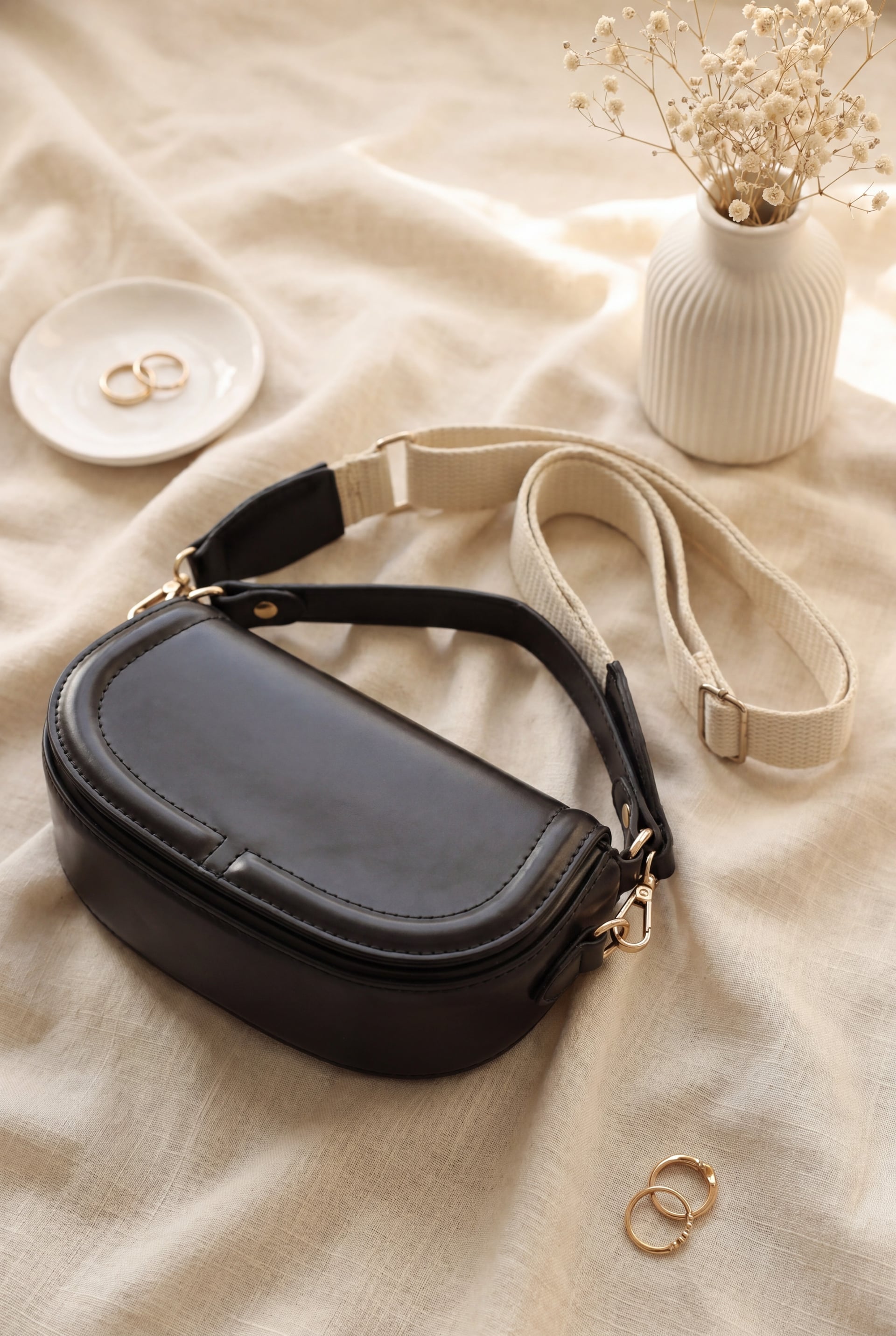Black Women's Shoulder Bag with Snap Closure and Woven Strap - Podyumplus - by Peralane