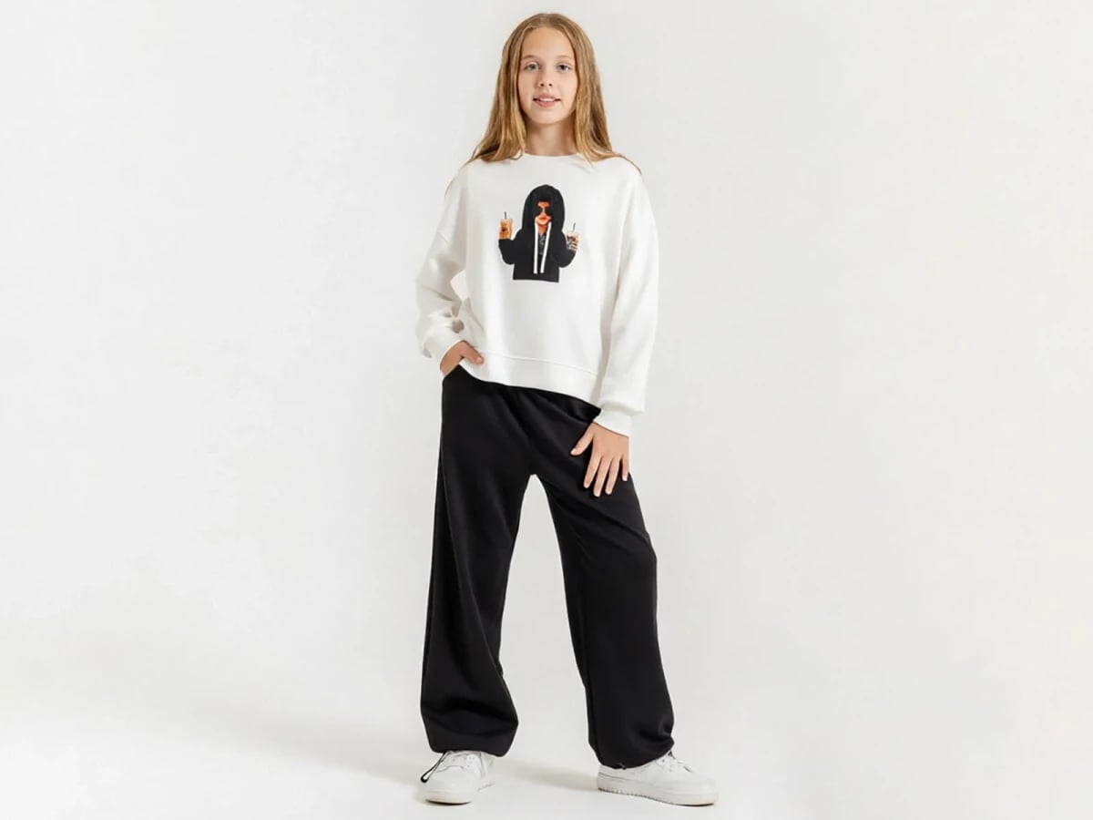 Girls' Printed Pocket Sweatshirt and Trousers Set - Black - ÖZ Bebe - by Peralane