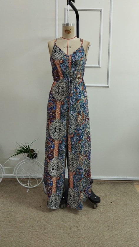 Women's Sleeveless V-Neck Drawstring Waist Paisley Floral Jumpsuit - Janes - by Peralane - photo 5