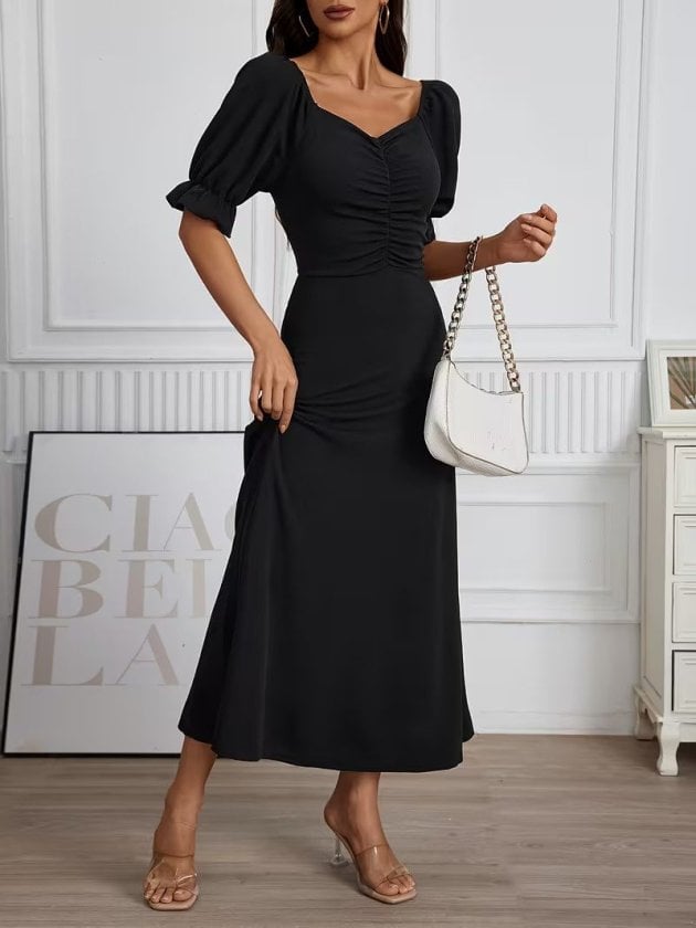 Women's Black Midi Dress with Sweetheart Neckline and Puffed Sleeves - Janes - by Peralane - photo 2